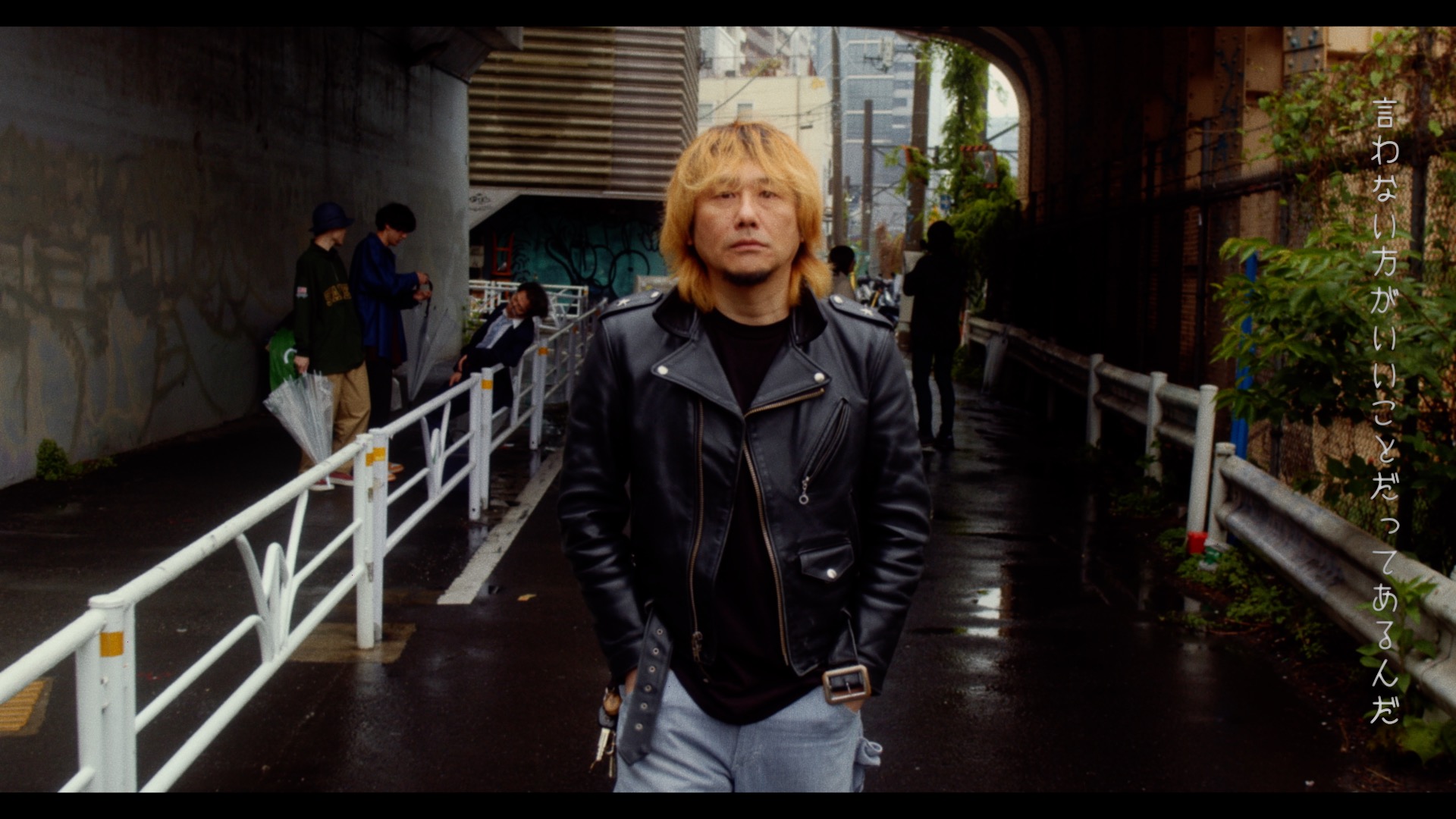Ken Yokoyama(Band) OFFICIAL SITE | 横山健 (Gt&Vo)、南英紀 (Gt